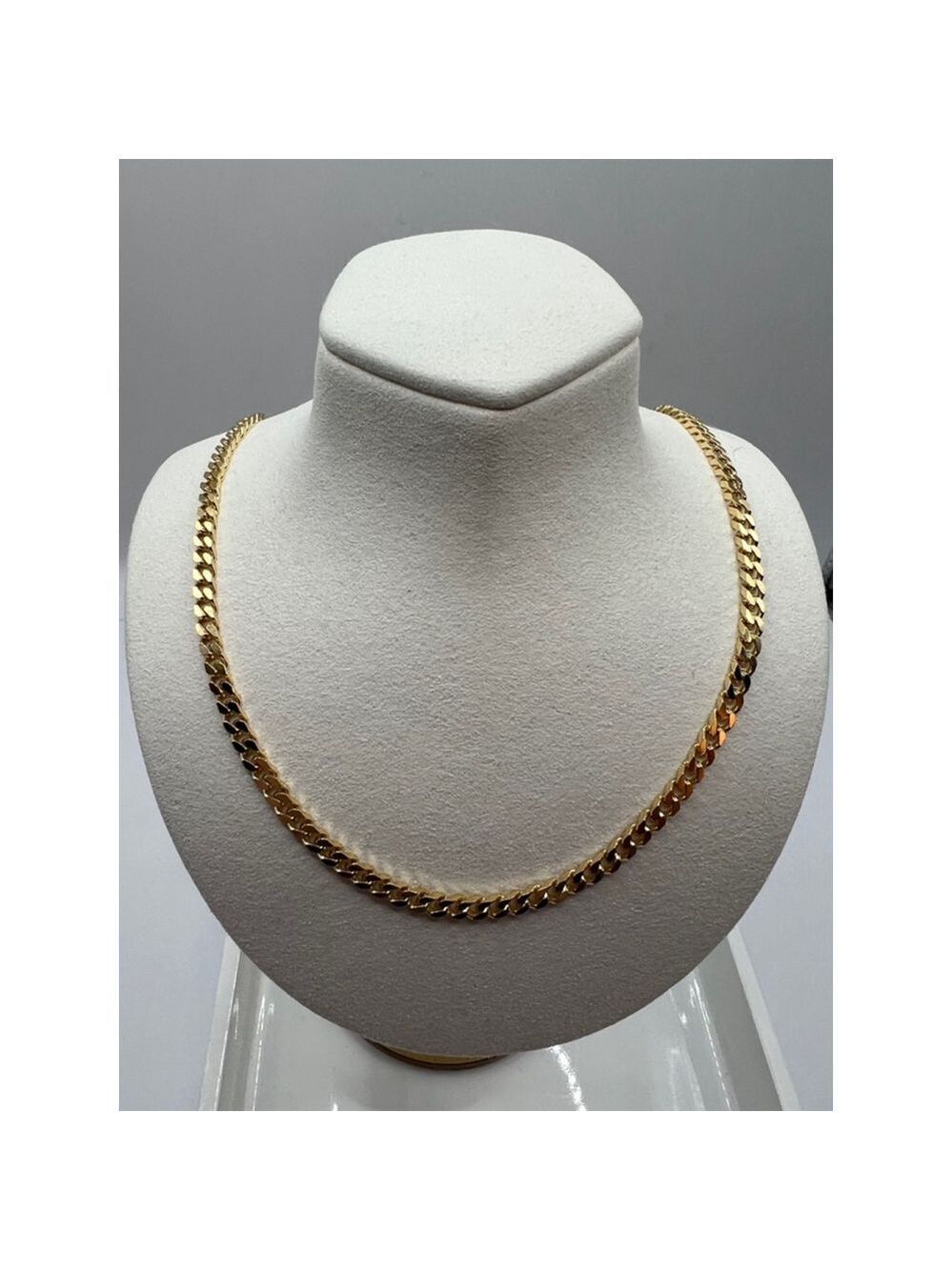 Unisex Unbranded Gold Chain Necklace 31in